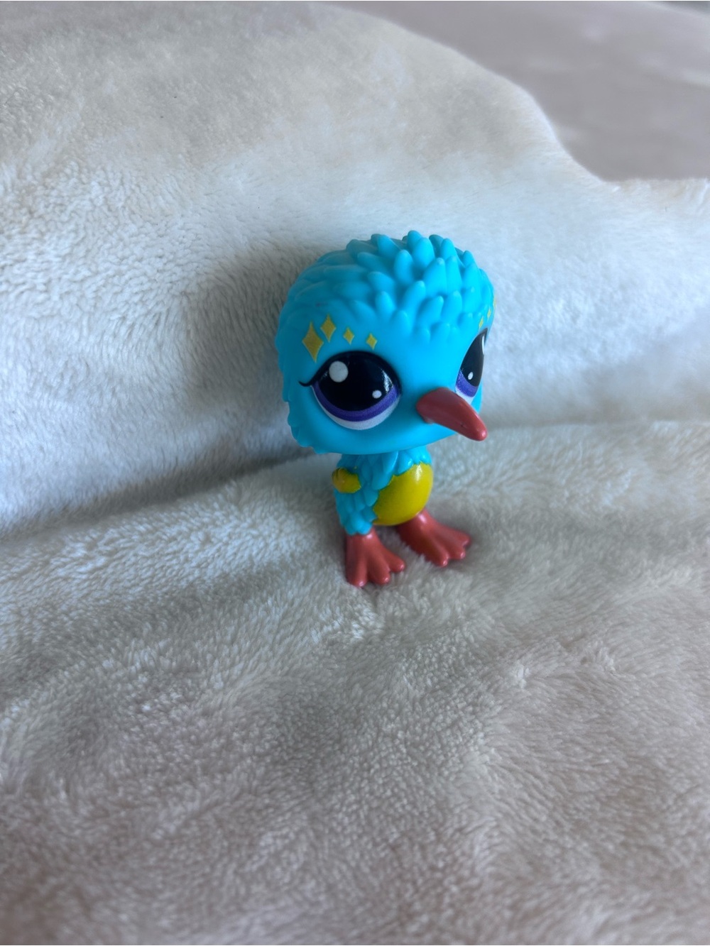 Hasbro Littlest Pet Shop Kiwi Figurine
